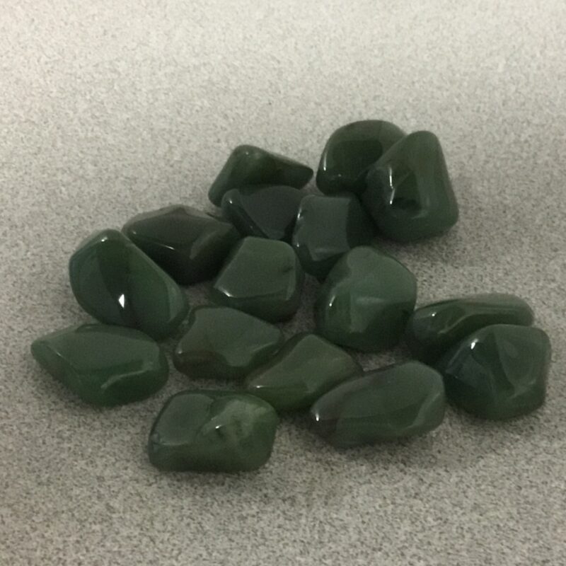 Tumbled Green Chalcedony (6035)